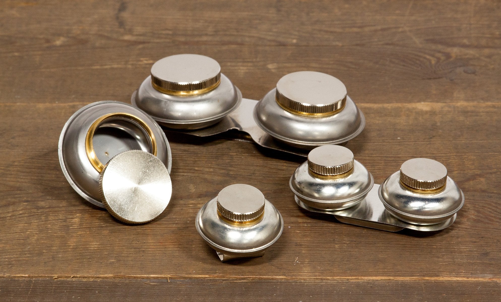 Aluminum Clip-On Palette Cup - Wyndham Art Supplies