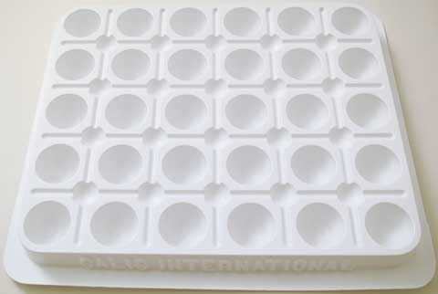 30 Well Plastic Mixing Palette - Wyndham Art Supplies