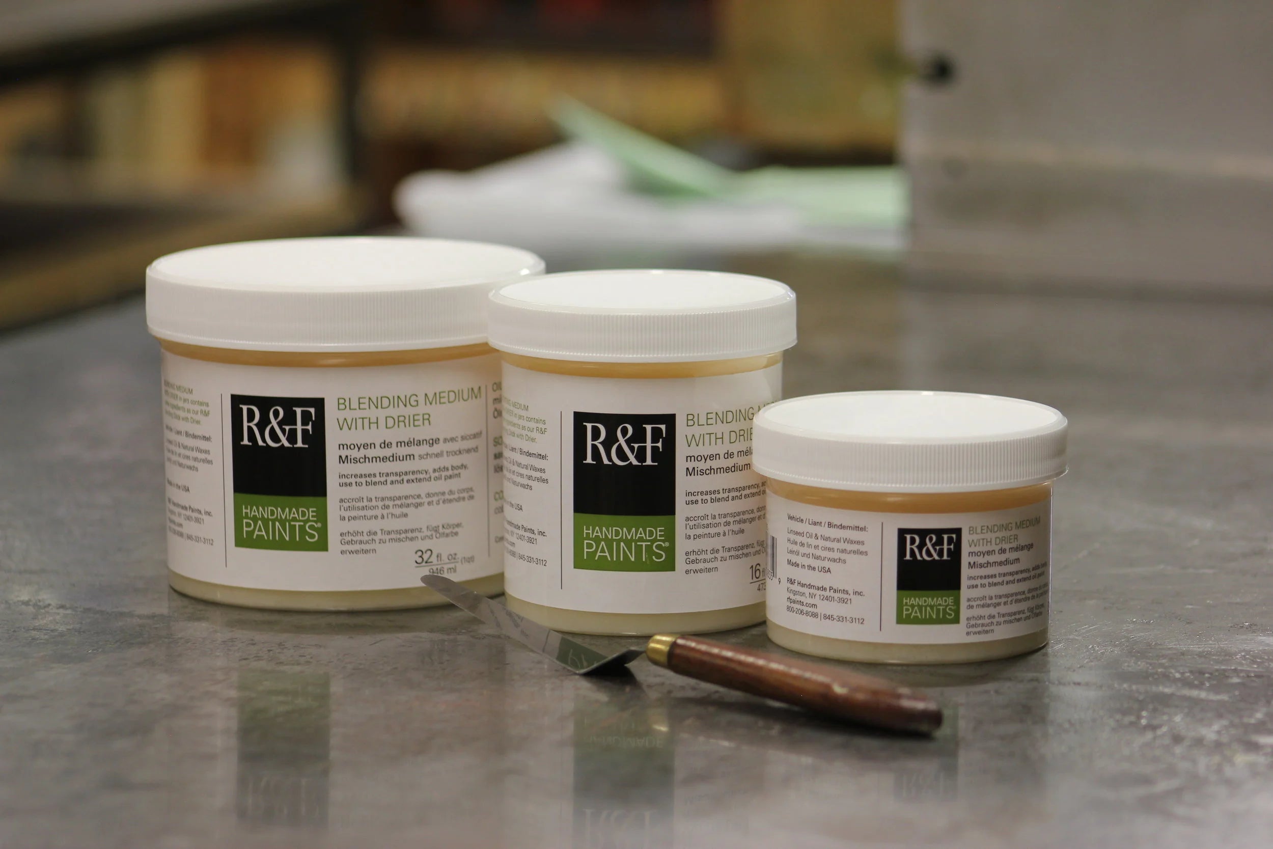 R & F Blending Medium - 8oz