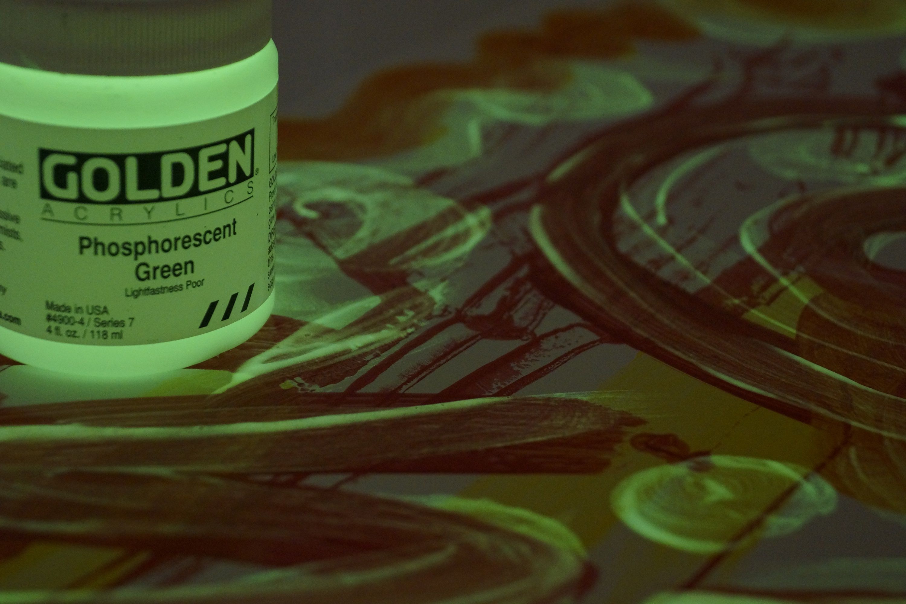 Golden Phosphorescent Green - Wyndham Art Supplies